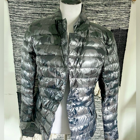 ANORAK black camo puffer jacket NWT - Picture 1 of 10